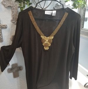 🎈2 for 10.🎈Chico's traveler brown wgold tunic